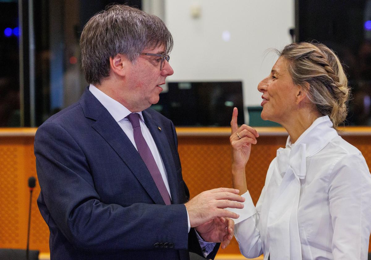 Yolanda Díaz y Carles Puigdemont en su reunión en Bruselas.