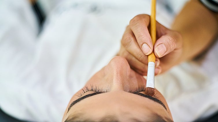 Qué lápiz para cejas comprar