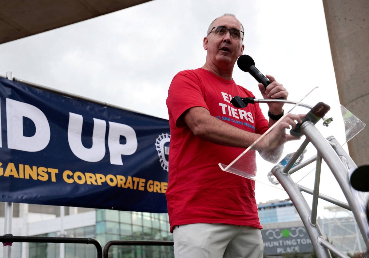 El presidente de United Auto Workers, Shawn Fain, en Detroit.