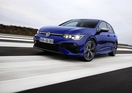 Volkswagen Golf R.