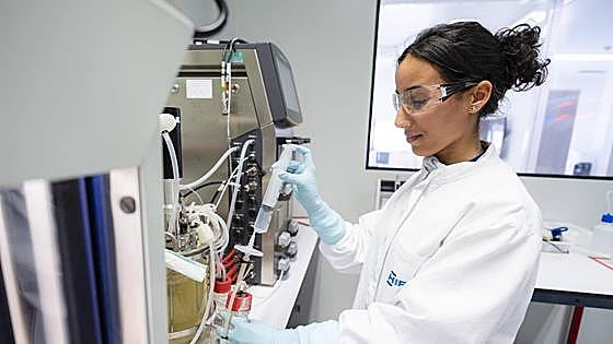 El retraso en recibir la aprobación europea condena a la vacuna española de Hipra