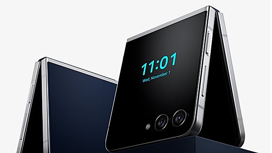 Hazte con un Galaxy Z Flip5 Retro y presume del smartphone más vintage