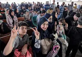 Egipto accede por fin a abrir el paso de Rafah para la evacuación de heridos y extranjeros de Gaza