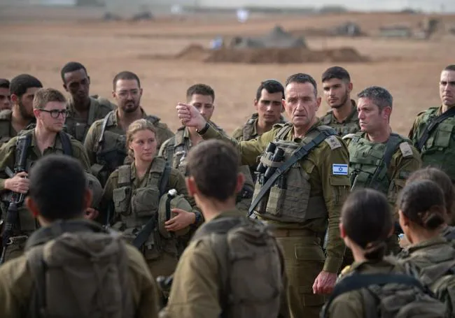 IDF Chief of Staff Herzi Halevi in ​​Gaza.