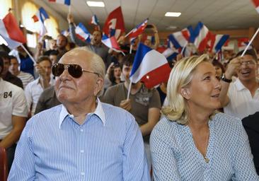 La sombra de Jean-Marie Le Pen eclipsa el intento de su hija de borrar su pasado antisemita