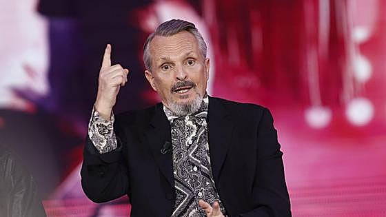Miguel Bosé se somete a una delicada operación de espalda