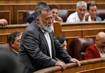 Acosan a diputados socialistas: «Traidores, os tendrían que matar»