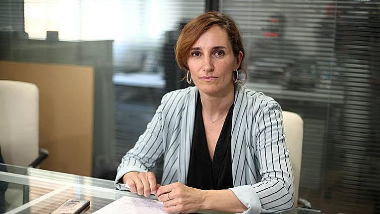 Mónica García, médica, madre… y ministra