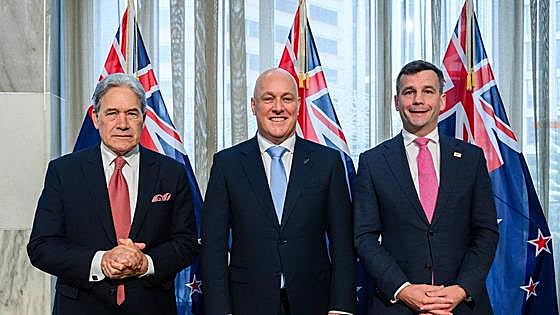 Nueva Zelanda cierra un Gobierno conservador tras la marcha de Jacinda Ardern