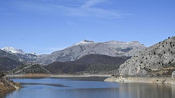 Cataluña amplía las restricciones por sequía con los embalses de sus cuencas internas al 18%