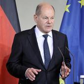 Scholz asegura que mantendrá las inversiones previstas pese al fallo del Constitucional