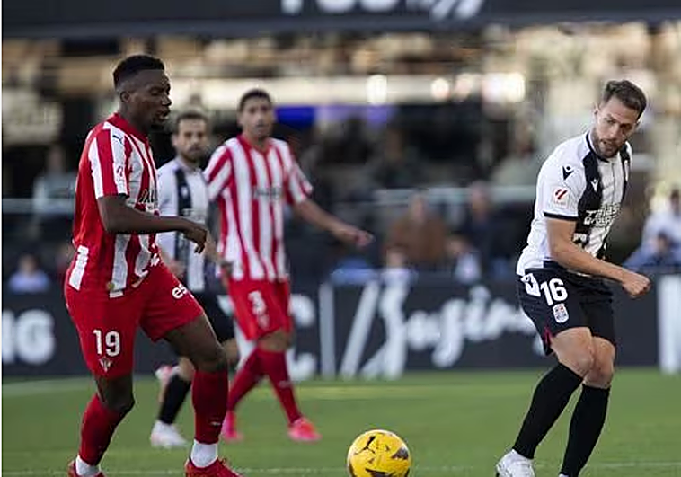 El Cartagena gana tres meses después ante un flojo Sporting