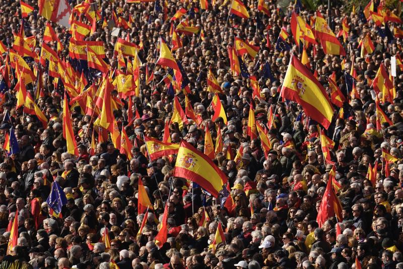 Manifestantes concentrados en Madrid este domingo 3 de diciembre.