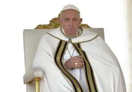 El Papa entra en la edad de los achaques