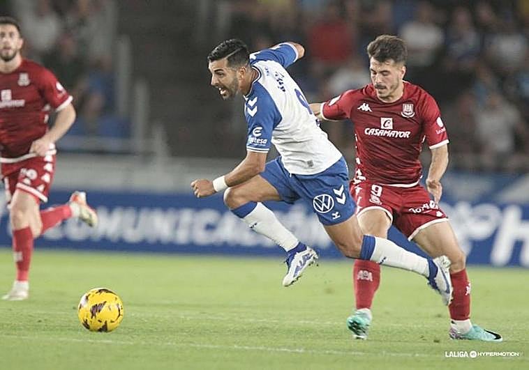Victoria tinerfeña con sabor a ascenso ante el colista Alcorcón