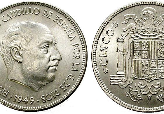 Moneda de cinco pesetas con la efigie de Franco realizada por Benlliure.