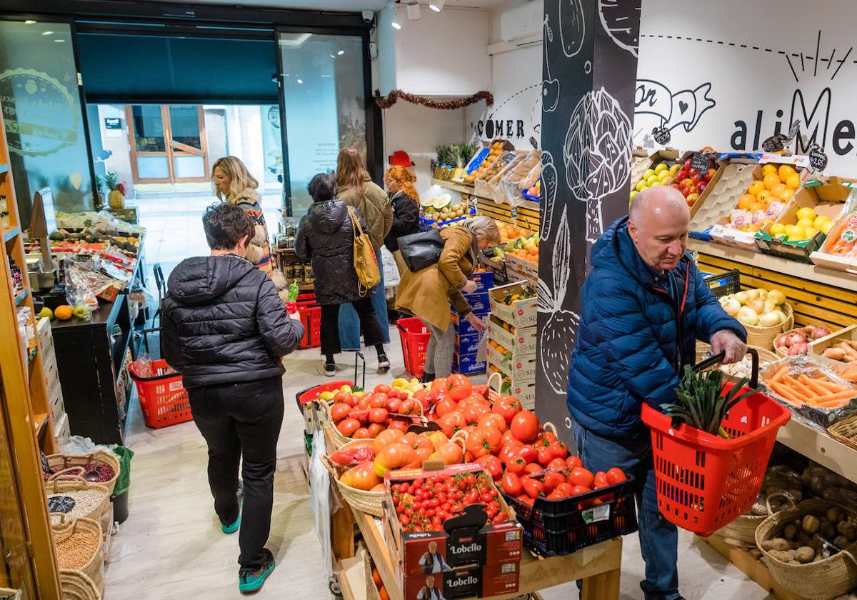 El Banco de España pide eliminar las subvenciones al IVA de la luz y los alimentos