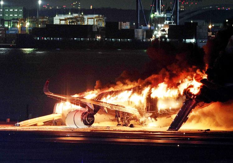 The Japan Airlines Airbus 350 crashed yesterday in Tokyo.