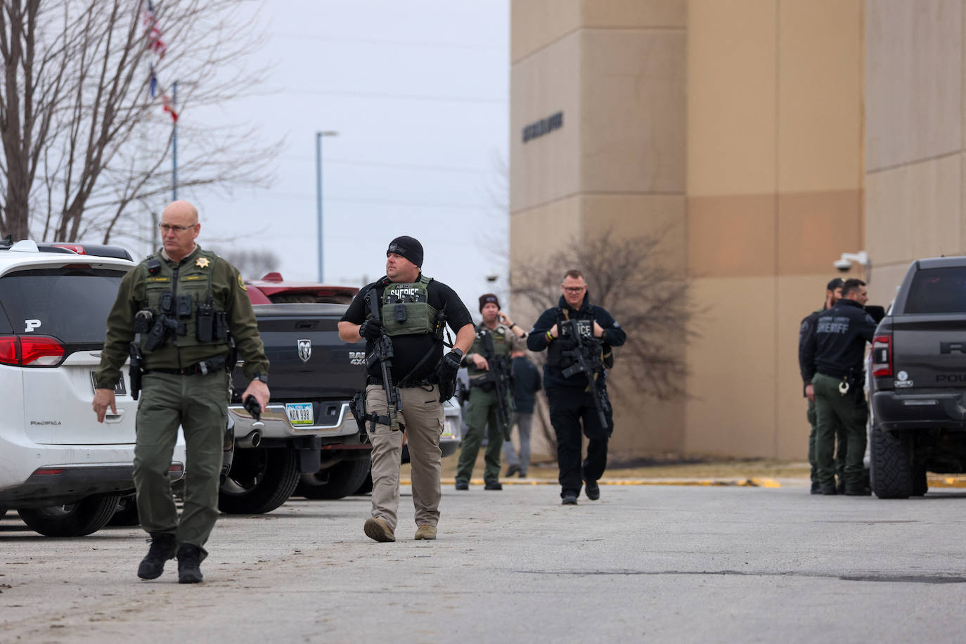 La Policía inspecciona la escuela en Iowa donde ha tenido lugar un tiroteo