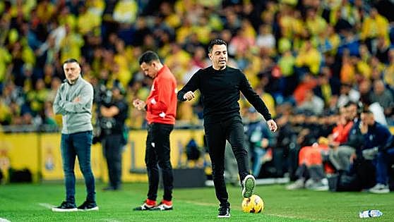 Xavi se pone serio y avisa a los intocables