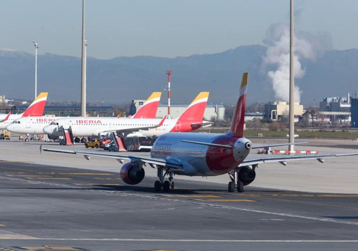 Iberia y los sindicatos volverán a reunirse este miércoles tras constatar sus discrepancias