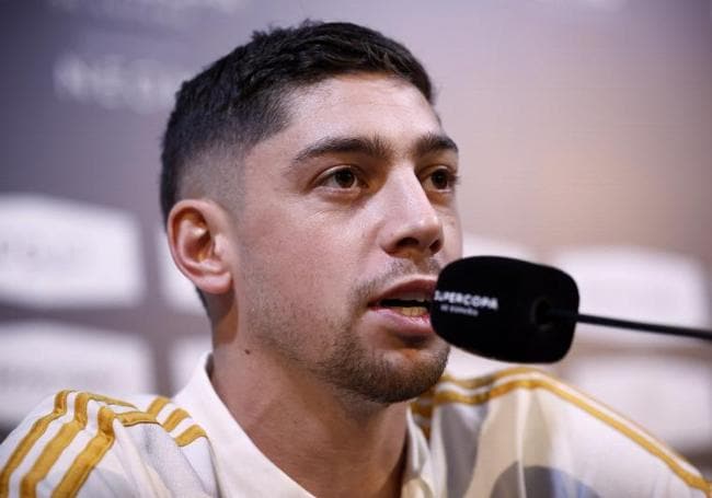 Fede Valverde, during his appearance before the media in Riyadh.