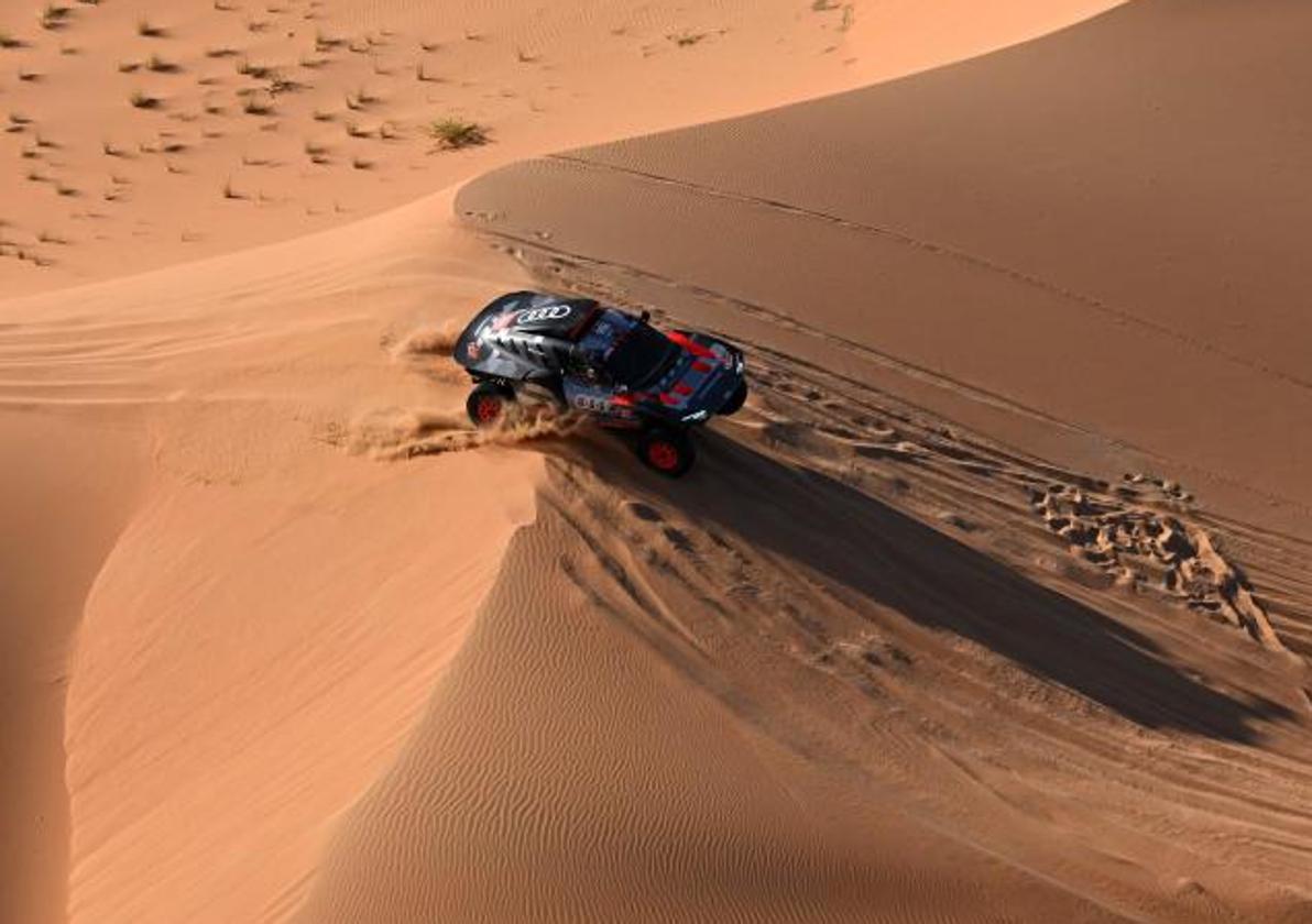 Carlos Sainz, durante la quinta etapa del Dakar.