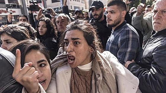 Israel se sienta en el banquillo