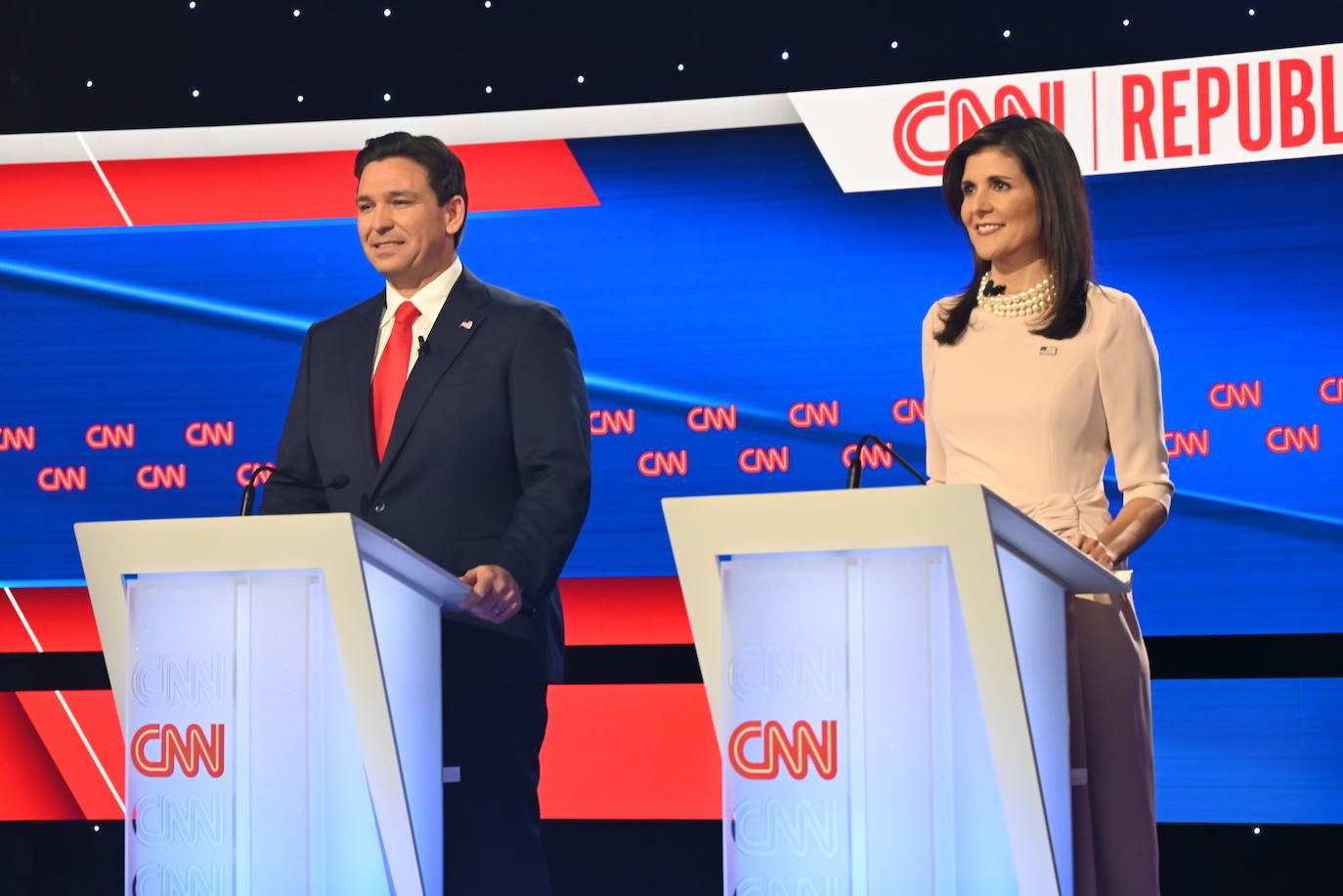 Ron DeSantis y Nikki Haley.