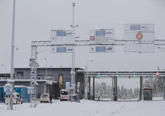 Vista general de la estación fronteriza Raja-Jooseppi en Laponia, en el norte de Finlandia