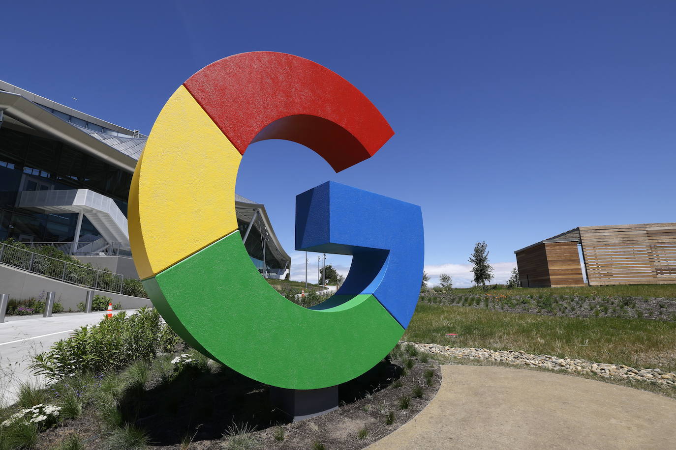 La abogada general del TJUE propone confirmar la multa de 2.400 millones a Google