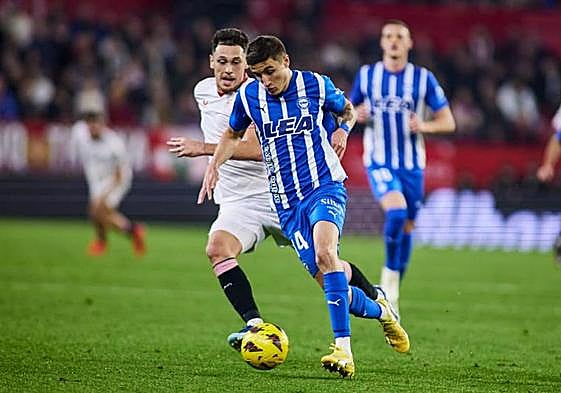 El Alavés hunde un poco más al Sevilla