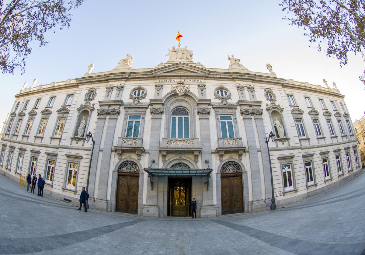 Vista de la fachada del Tribunal Supremo