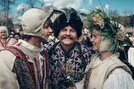 Nuestro querido protagonista, Jan Paweł, oficiando una boda en '1670'.