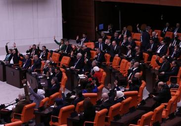 El Parlamento de Turquía da luz verde al ingreso de Suecia a la OTAN