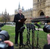 Londres quiere restaurar la autonomía de Irlanda del Norte este fin de semana