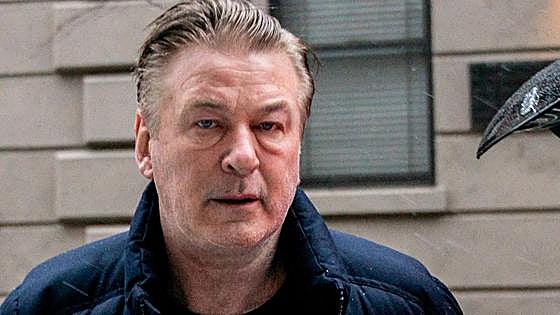 Alec Baldwin se declara no culpable de los nuevos cargos por homicidio involuntario