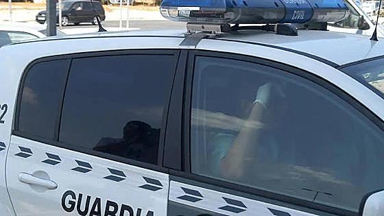 Investigan la muerte de una mujer en Valencia tras detener al marido por quebrantar la orden de alejamiento