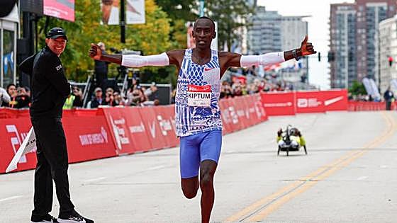 Muere a los 24 años Kiptum, plusmarquista mundial de maratón, en un accidente de tráfico
