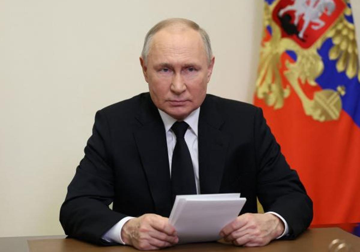 Putin promulgates a new law that contemplates the confiscation of ...