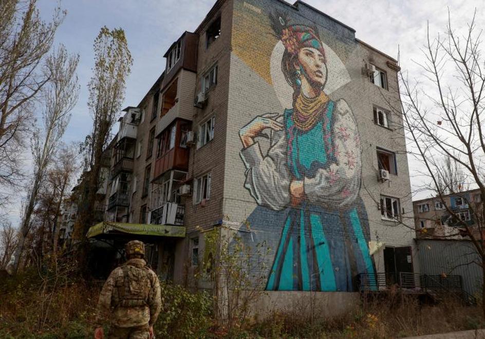 Un edificio residencial de Avdiivka dañado por los ataques rusos.