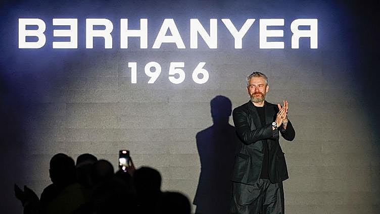 Berhanyer se alza con el premio a la Mejor Colección en su deseado regreso