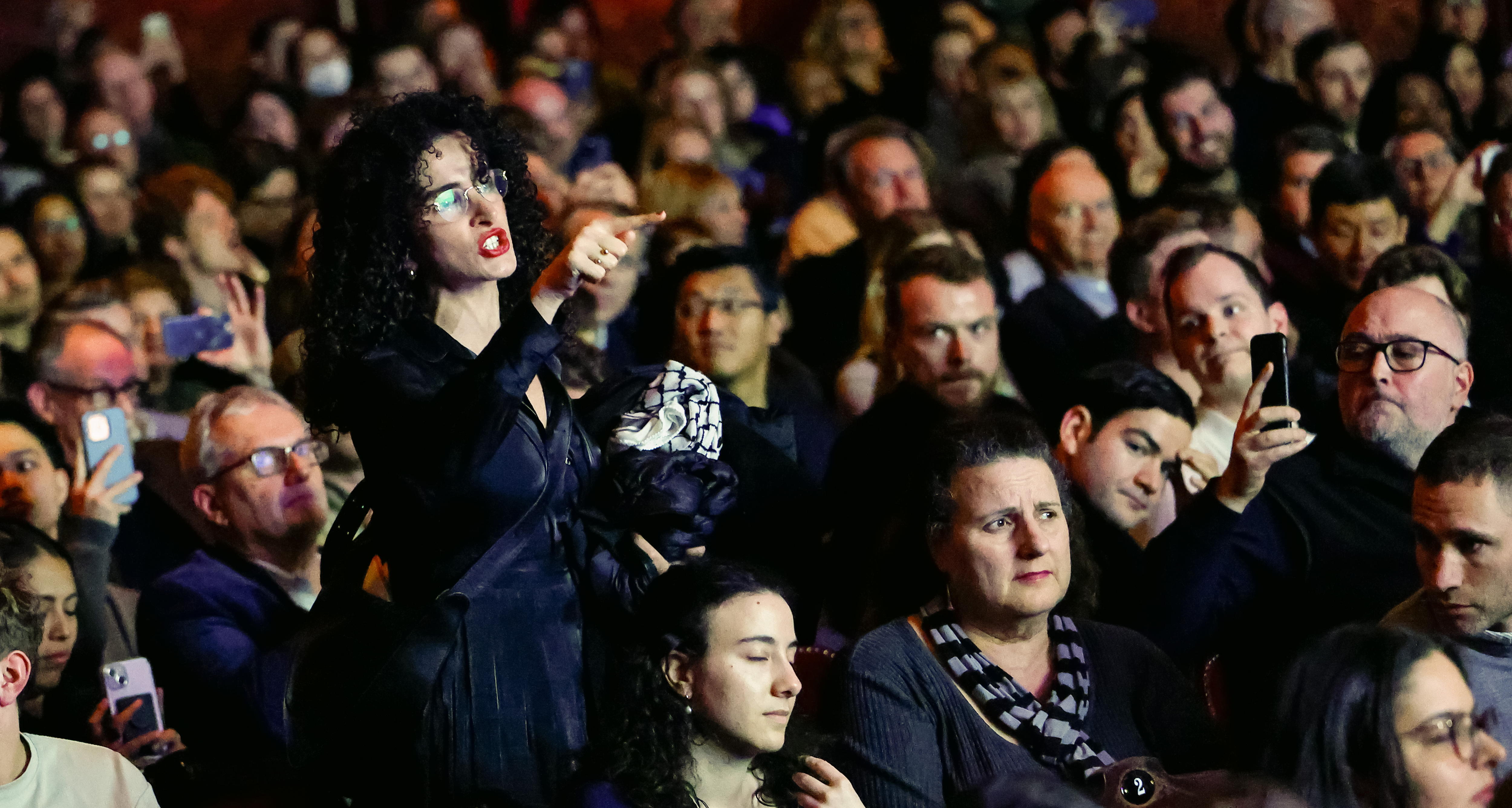 Una de las manifestantes pro-Palestina durante la Berlinale.