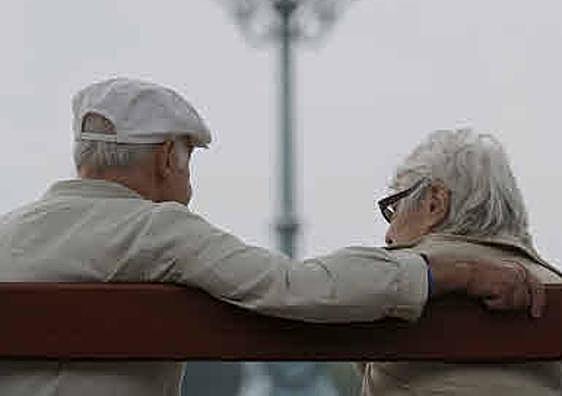 Una pareja de jubilados.