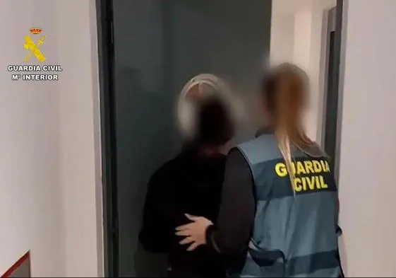 Madre de la menor tras su detención en Ciudad Real.