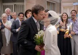Los protagonistas de 'Amar es para siempre', en un fotograma de la serie de Antena 3.
