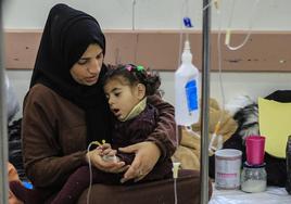 Más de medio millón de civiles palestinos sufren ya de malnutrición severa en Gaza y la peor parte se la llevan los niños, muchos de los cuales no consiguen comer todos los días.