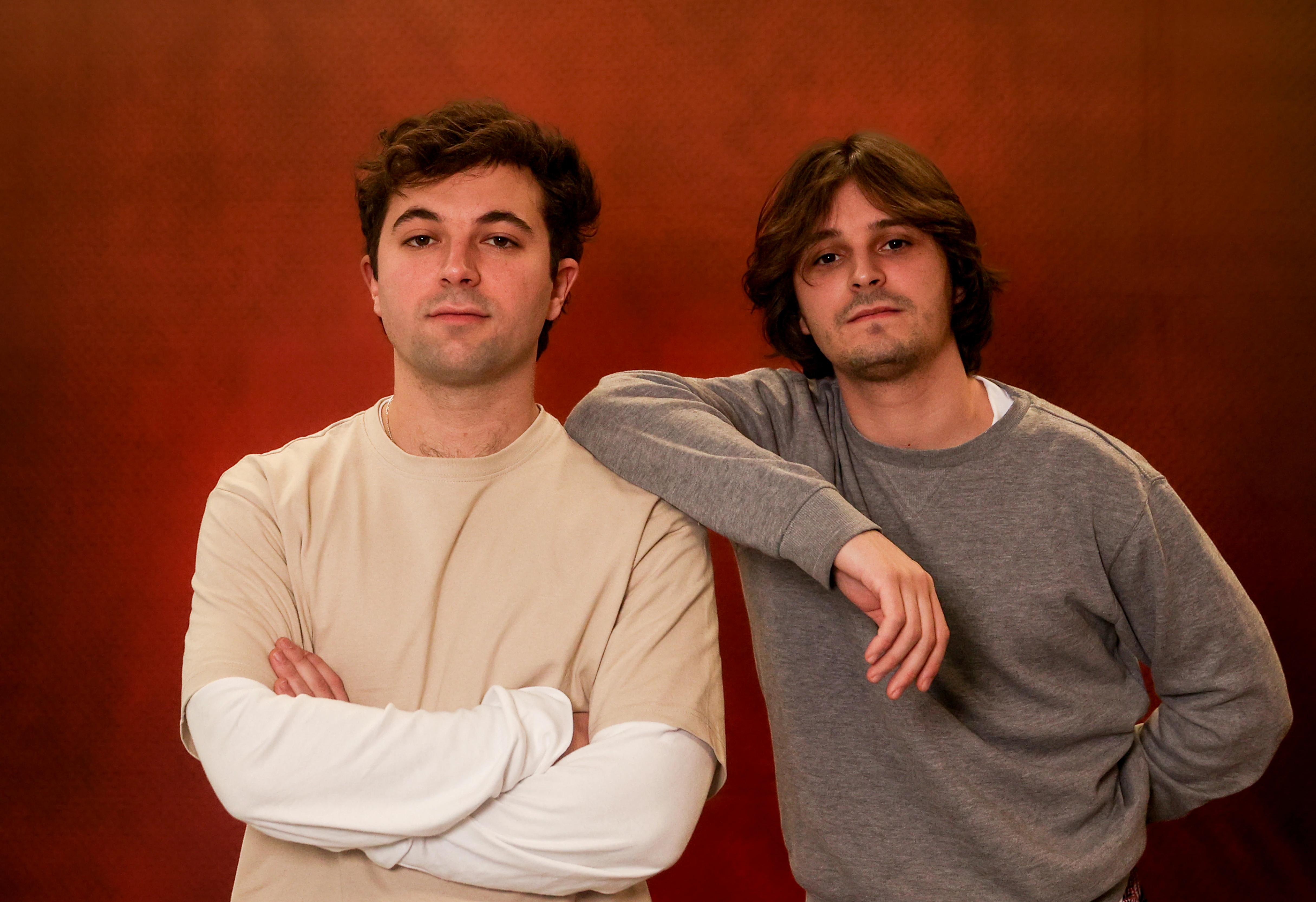 Los artistas Javi Ojan y Javi Echávarri llevan produciendo su música desde 2020.