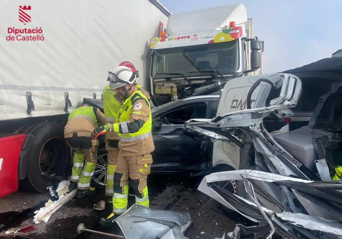 Accidente múltiple en la AP-7 en Castellón por la niebla