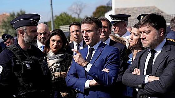 Macron lanza desde Marsella una ambiciosa operación contra el narcotráfico en Francia